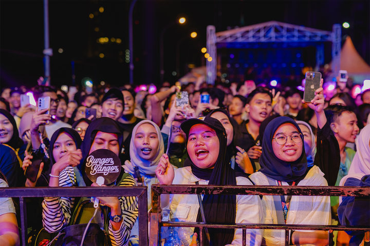 bangorfest vol.2 - crowd